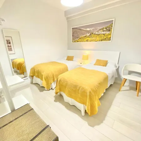 Carrera Home-2
