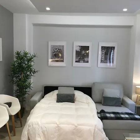 Carrera Home-3